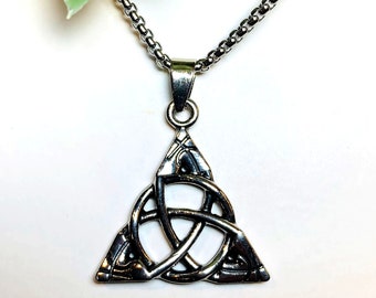 Trinity Knot Necklace /Stainless necklace /Celtic Knot Love Triangle /Mens necklace cross pendant/Vintage Love Heart Pendant Necklace