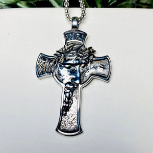 Solid Stainess Steel Cross Necklace / Cross for men / Stainless necklace / Valentine&#39;s Day Gift for Him / Mens necklace cross pendant