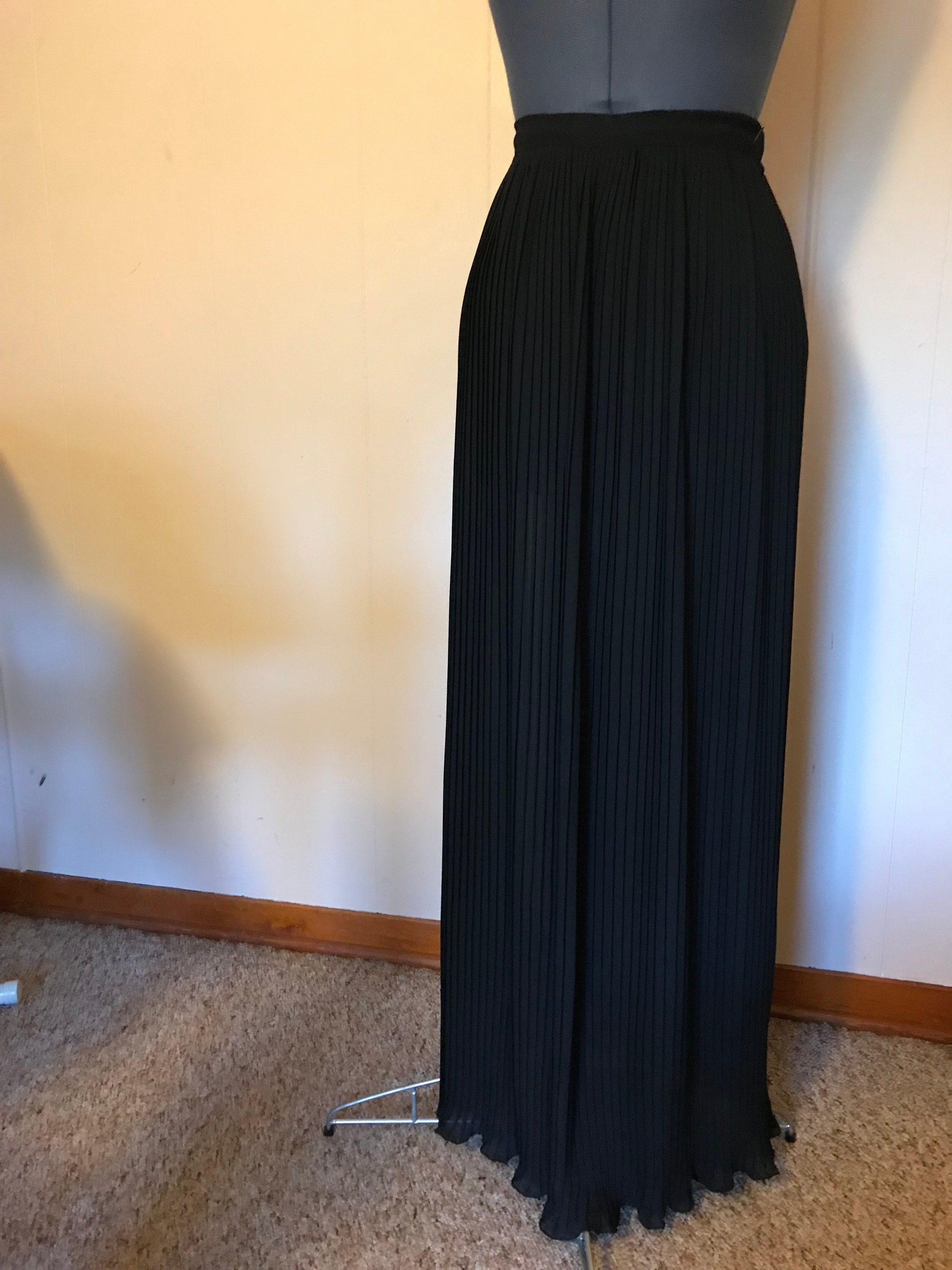 pleated long ruffle skirt