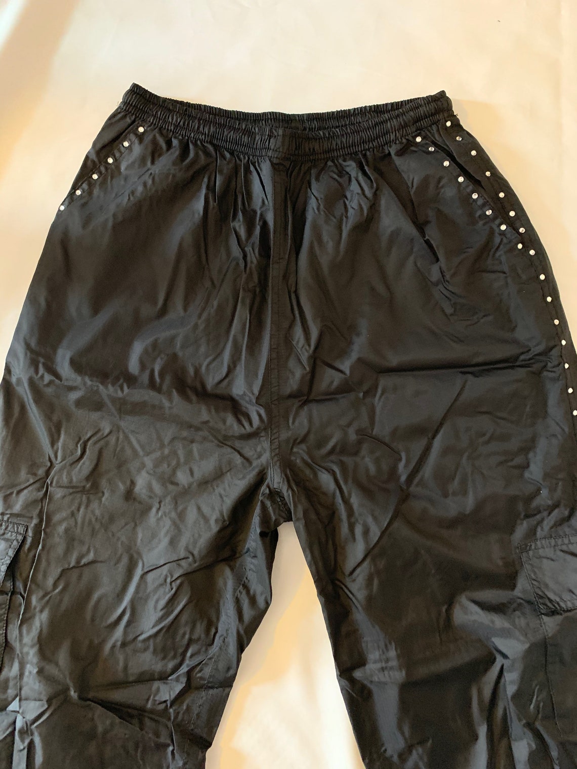 black joggers with pockets
