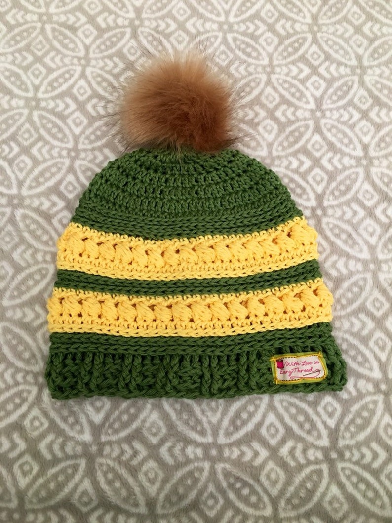 Crochet beanie with faux fur pom!