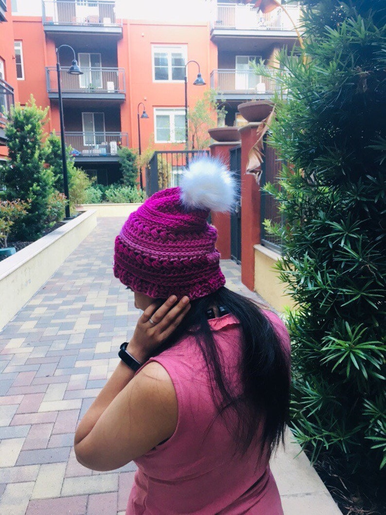 Crochet beanie with faux fur pom!