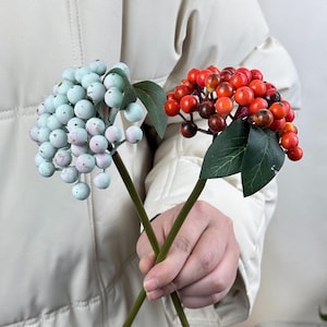 Artificial berry stems, faux blue berry stems, fake Holly Berries, fake plant for vases, home/wedding decor, holiday decor，DIY Crafts supply