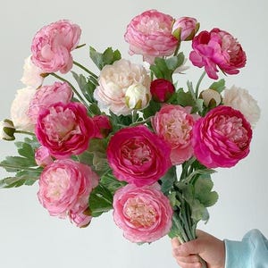 fake peony flowers,artificial Ranunculus branch,faux silk peony flower,flower arrangement,home/wedding decor,vase filling,DIY floral supply