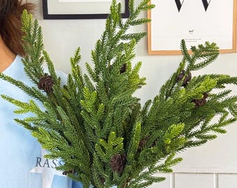 Artificial pine branch with cones，21 inch，real touch green plants，Christmas decor，DIY flower arrangements，home decor