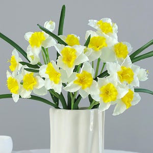 Fake daffodil flower,artificial Narcissus flower,DIY floral supply,faux flower for vase,flower arrangement,home/wedding decor,garden decor
