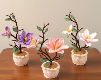 Crocheted magnolia in pot, handmade crochet magnolia flower, crochet flower  pot, home desktop ornament, handmade gift ，gift for friends