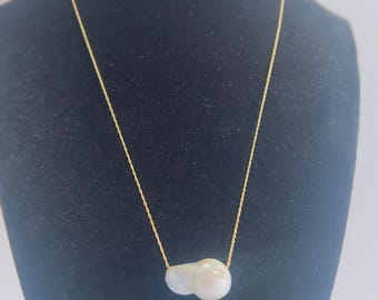 Fresh Water Pearl Necklace, 14K Solid Gold Minimalist Pendant Chain