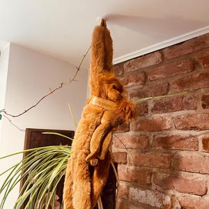 Fiesta HTF 24” Hanging Orangutan with Baby Plush Hook and Loop Hands Feet Vintage 90’s EUC, with Tag