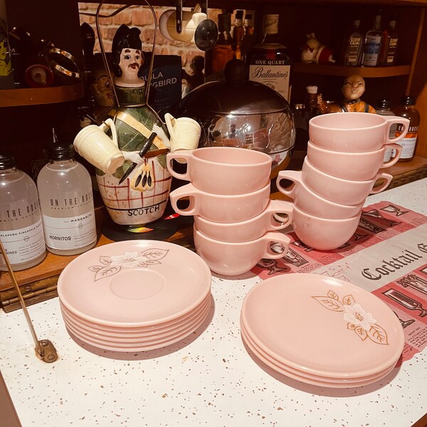 Vintage 1950s Watertown Melamine Pink Vintage Floral Lifetime Ware Pastel Teacups and Saucers, set of 9, rare 1950s plastic melamine wear