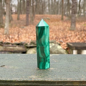 Beautiful Malachite Tower With Cool Patterns