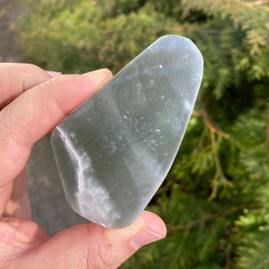 T.V. Selenite