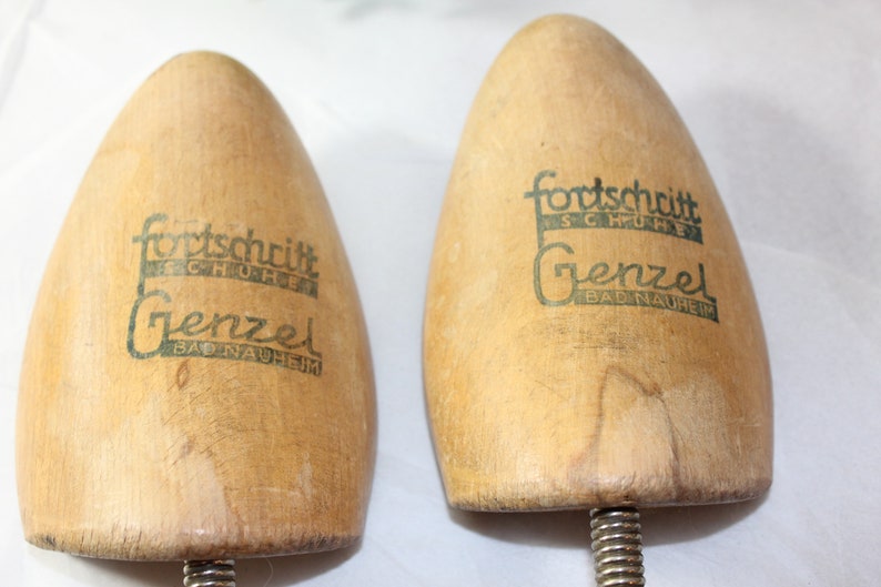 Antique FortschcittGenzel Shoe Trees Wood /& Metal Adjustable Shoe Shapers Stretchers Forms Molds