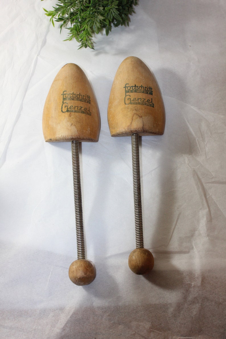 Antique FortschcittGenzel Shoe Trees Wood /& Metal Adjustable Shoe Shapers Stretchers Forms Molds
