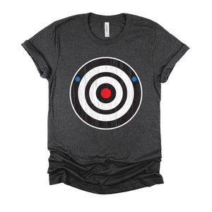 Bullseye Axe Throwing Sport T-Shirt - Bull's Eye Ax Throwing Bullseye Axe Throwing Sport T-Shirt - Bull's Eye Ax Throwing