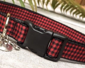 Dog collar buffalo plaid, red and black tartan dog collar, nylon and ribbon puppy collar, winter dog collar, handmade in Canada