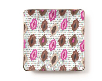 Christmas Vulva Jewelry Dish: Cheeky Cartoon Ceramic Trinket Tray, Funny White Elephant Gift for Her (3.9 x 3.9 inch)