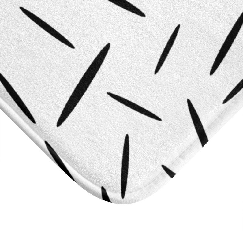 Black and white bath mat Striped bath rug Black and white Etsy