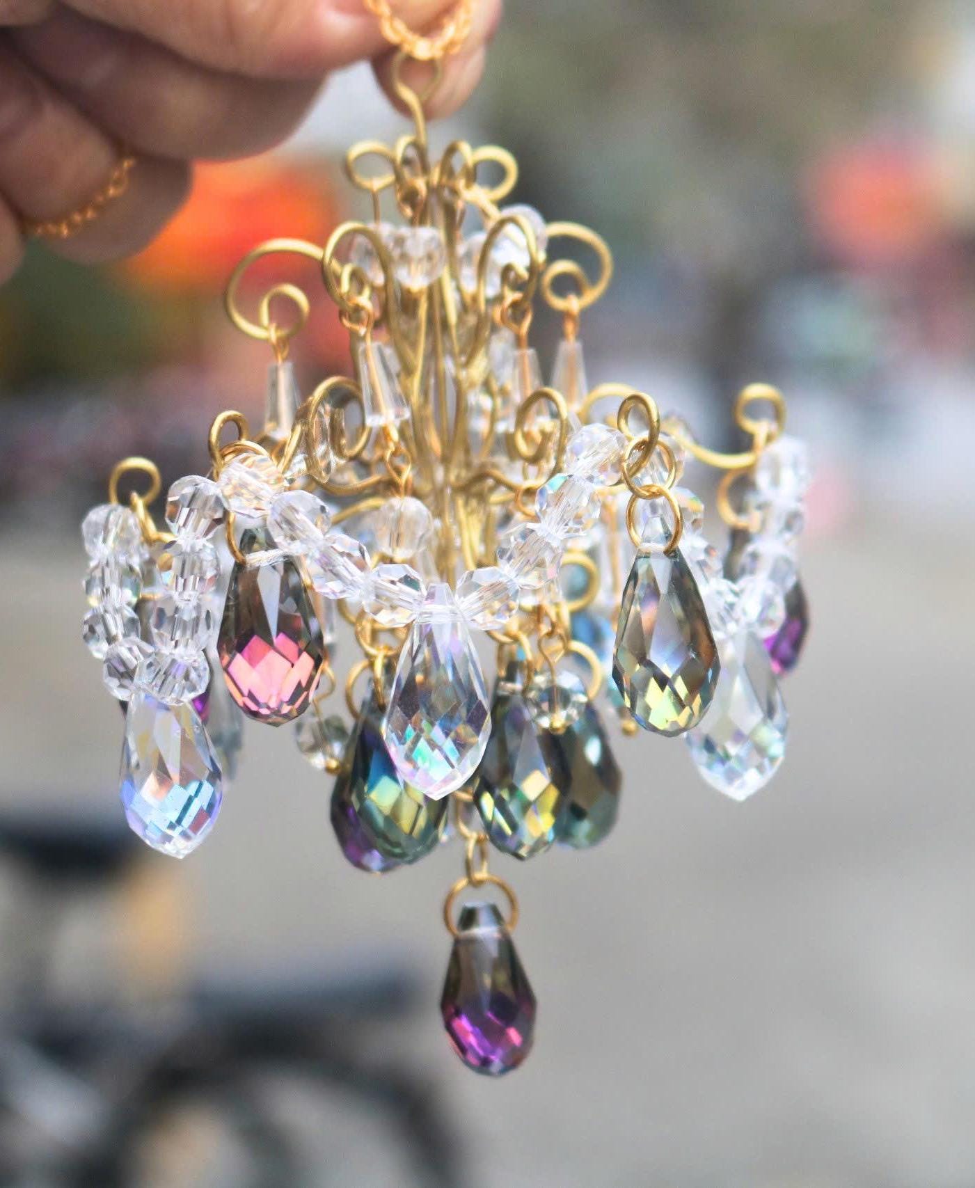 Handmade Crystal Car Suncatcher – Mini Chandelier for Rearview Mirror – Elegant Car Hanging Ornament