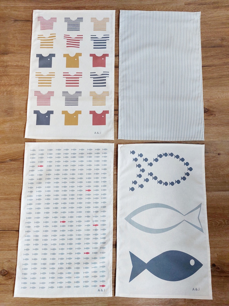 SET of 4 SEA tea towels image 2