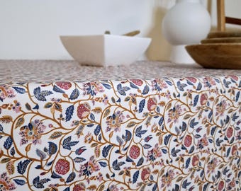 Coated cotton tablecloth from the Vosges – Blue and pink Indian patterns – Ideal for dinner, picnics or interior decoration