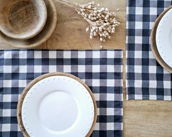 Set of coated cotton placemats. Blue and white gingham