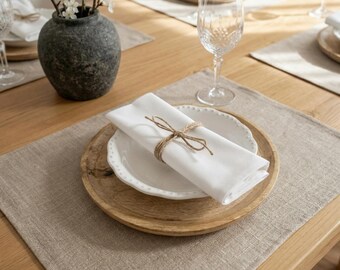Coated linen placemats. Natural color