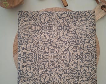 Coated tablecloth "brown and beige"