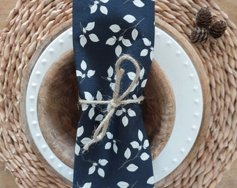 Napkins in packs of 4, 6 or 8