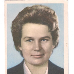Valentina Tereshkova,Vintage Karte,Die erste Frau Astronautin,1963,Geschenkidee,Sammelkarte,Retro Karte,Sowjetische Astronautin,Frauenheld