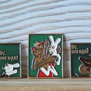 Sovjet speld, Wolf en haas speld, Retro emaille speld, Stripfiguren
