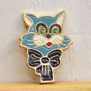 Pin kot, Pin vintage, Pin dziecięcy, Pin plecakowy, Retro 80s, Antyczna odznaka