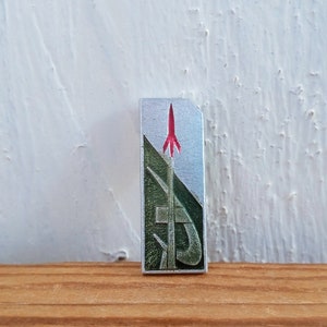 Space enamel pin, Space exploration, 1970s, Gift idea, Made in USSR, Spacecraft