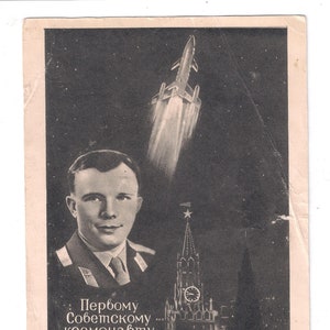 Montage photo soviétique, carte de photo, fusée, Gagarine, carte de cru, premier astronaute, Kremlin, fait en URSS, idée de cadeau, carte de collection, rétro