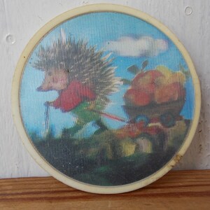 Stereopin Pin egel, egel en appels, rugzakpin.