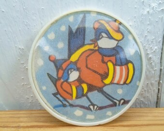 Birds pin, Childrens vintage pin, Stereo icon