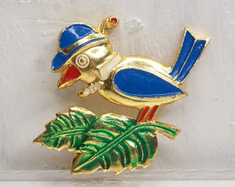 Brooch Bird in a hat, Cute enamel pin, Vintage brooch, Funny Bird, Childrens pin