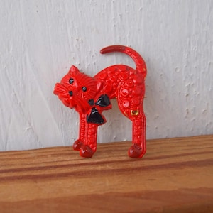 Vintage speld kat, stripfiguur, rugzak kinderbroche, retro jaren 80, sprookjesfiguur.