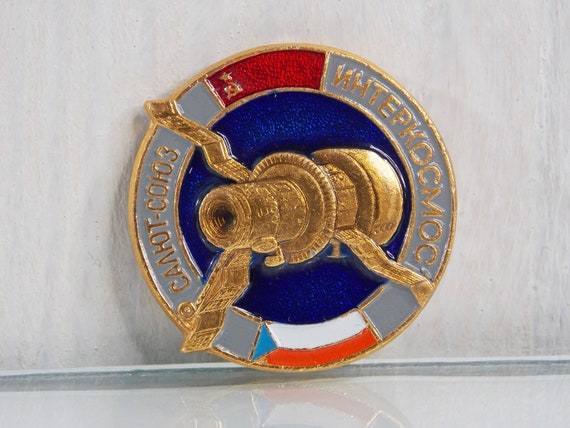 Intercosmos pin, Space pin, Soviet space, Backpac… - image 5