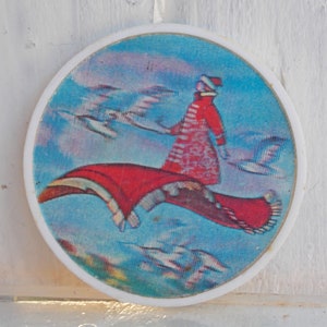 Stereo pin Ivan Tsarevich, Vintage 3D pin, Flying carpet, Cartoon character, Collectible pin