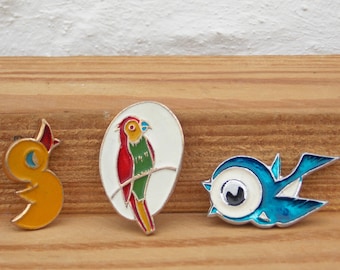 Set of 3 childrens pins, Bird pins, Pin Swallow, Pin Duckling, Pin Parrot