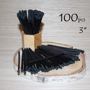 100 zwarte tips partij bruiloft kaarspot lucifers. Halloweendecor. Gepersonaliseerde aangepaste kaars cadeaumand lucifers. Natuurlijke houten stokken 3"