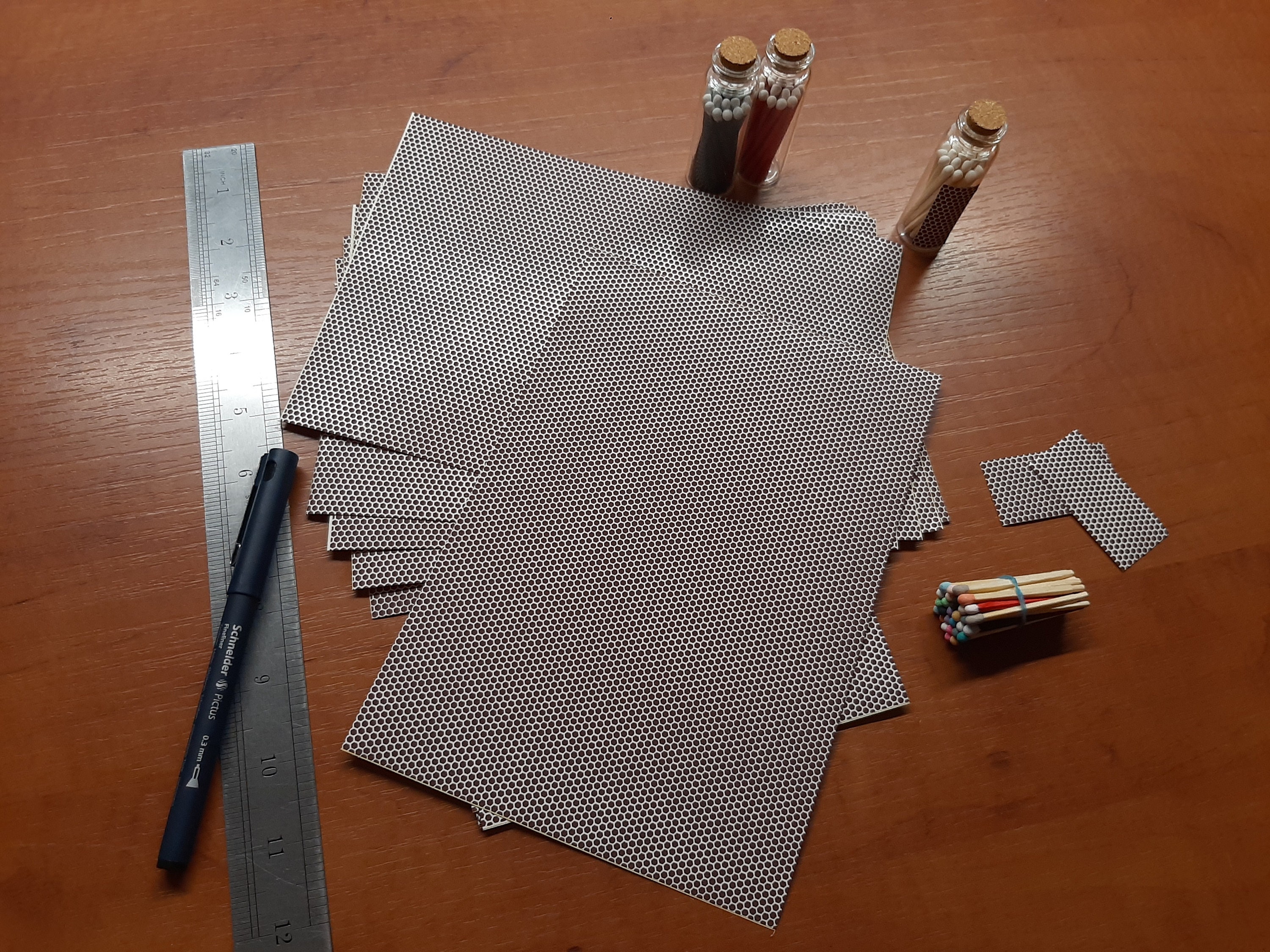 Papier Auto-adhésif Match Striker : Créations Artisanales En Pots