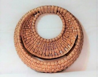 Vintage Ceramic Basket Weave Wall Vase/Wall Pocket/Vintage Ceramic Wall Decor/Vase