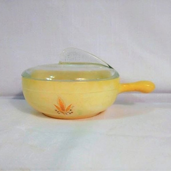 Vintage 1950s Golden Wheat Glasbake Soup Bowl with Lid/Bakeware/Vintage Kitchen