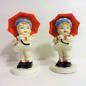 Japanese Set of Two Porcelain Girls with Umbrellas Figurines/Porcelain Figurines/Japanese Ceramics/Fine Art Ceramics/Collectibles