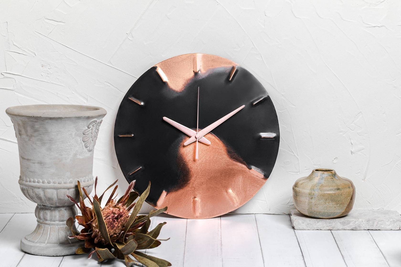 Horloge Murale en Cuivre Patine Noire 7Ème Anniversaire Grande Horloge Silent Empire Horloge de Ferm