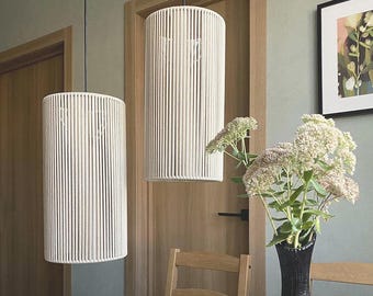 Lámpara colgante cilíndrica de algodón hecha a mano: farol colgante minimalista color marfil.