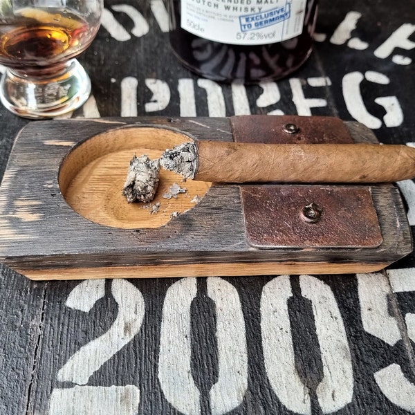 Zigarren Ascher, Zigarrenablage aus Whisky Fass Holz