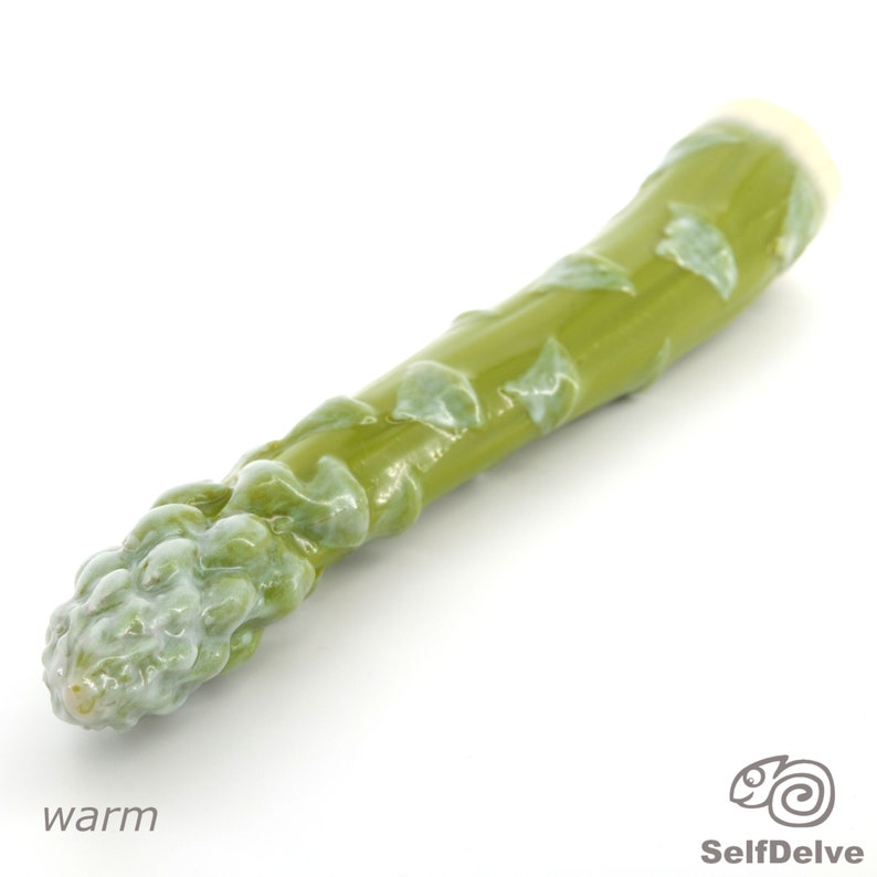 Asparagus: long, slender vegetable dildo image 8